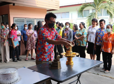 กิจกรรมสืบสานประเพณีสงกรานต์ สำนักงานสหกรณ์จังหวัดนครสวรรค์ ... พารามิเตอร์รูปภาพ 5