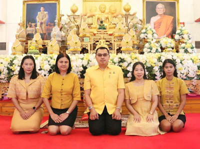 พิธีเจริญพระพุทธมนต์เฉลิมพระเกียรติถวายพระพรชัยมงคล ... พารามิเตอร์รูปภาพ 1