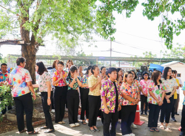 ไหว้สักการะสิ่งศักดิ์สิทธิ์เนื่องในวันสงกรานต์ 2568 พารามิเตอร์รูปภาพ 5